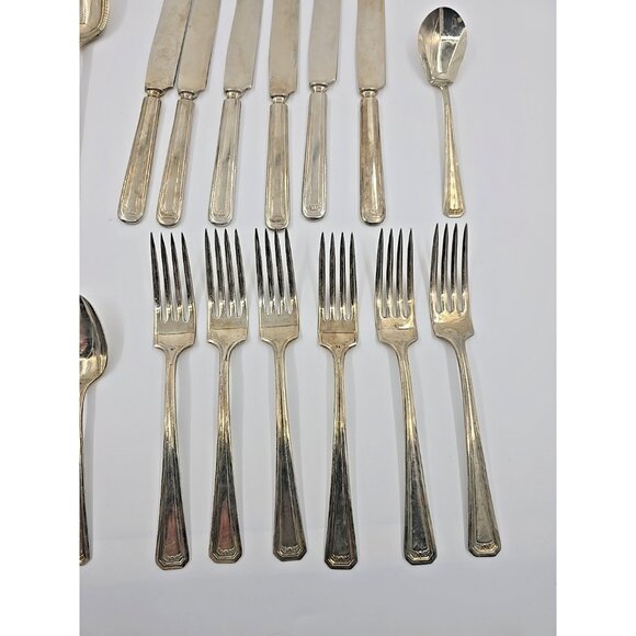 Wm. A. Rogers 25 Piece Nickel Silver Flatware Spoons Forks Knives Replacements - Picture 2 of 13